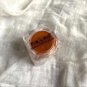 naked Cosmetics Eye Shadow in Heavy Metal HE-04